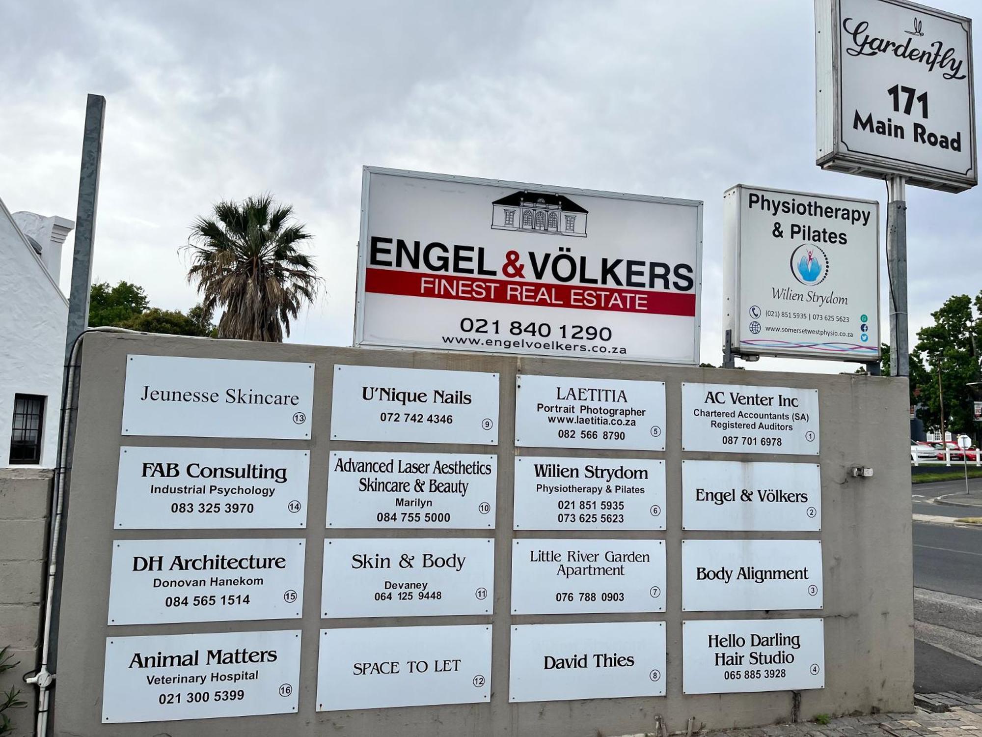 Somerset West Garden Apartments 2 Bagian luar foto